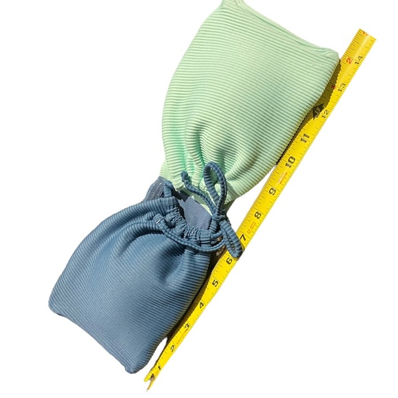 Rip Curl NWOT retro bandeau bikini top tags removed.  Size Small/ Medium - Picture 6 of 7